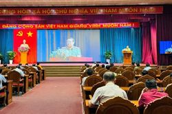 Ban Tuyên giáo và Dân vận Tỉnh ủy tổ chức Hội nghị báo cáo viên Tỉnh ủy tháng 8