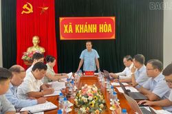 Đoàn công tác của Tỉnh ủy làm việc với Đảng ủy xã Khánh Hòa