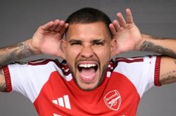 Paul Scholes cho rằng Sandro Tonali toàn diện hơn bản hợp đồng 75 triệu bảng của Arsenal