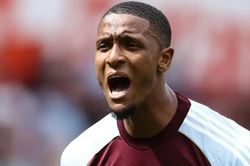 Arsenal bế tắc trong đàm phán mua Ezri Konsa do chênh lệch 20 triệu bảng với Aston Villa