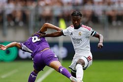Eduardo Camavinga sa sút tại Real Madrid: Jose Mourinho đã đúng khi gạch tên tiền vệ Pháp