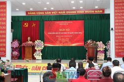Đồng chí Giám đốc Công an tỉnh dự Ngày hội Toàn dân bảo vệ an ninh Tổ quốc tại xã Mường Lèo