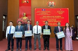 Tăng cường hợp tác đào tạo cán bộ giữa Trường Chính trị Nguyễn Chí Thanh và các tỉnh Nam Trung Lào