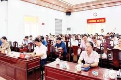 Xây dựng nếp sống văn minh trong việc tang: 'Cán bộ đi trước, làng nước theo sau'