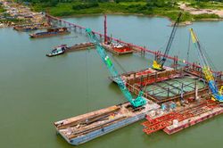 Hoàn tất mặt bằng 7 cầu vượt sông Hồng, Hà Nội yêu cầu báo cáo tiến độ hằng tuần
