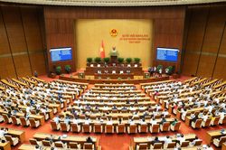 Tránh đầu tư dàn trải, cần tính đến hiệu quả kết nối liên vùng và khả năng mở không gian phát triển