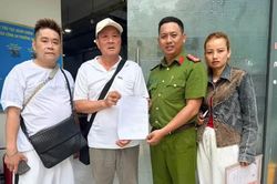 Công an phường nhanh chóng tìm được người nước ngoài đi lạc