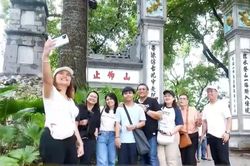 Du lịch tự túc lên ngôi