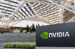Nvidia huy động 500 tỷ USD phát triển hạ tầng AI