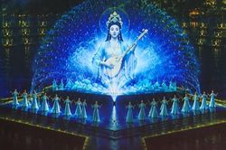 Nà Hang ra mắt show thực cảnh dịp Quốc khánh