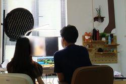Đằng sau những livestream &lsquo;r&aacute;c&rsquo; tr&ecirc;n mạng