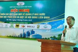Quy định mới về quản l&yacute; ph&acirc;n b&oacute;n: Giảm thủ tục, cần r&otilde; c&aacute;ch ghi nh&atilde;n