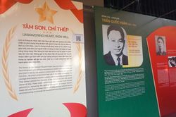 Từ lao t&ugrave; đến b&igrave;nh y&ecirc;n Tổ quốc