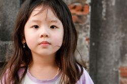 3 việc cha mẹ càng 'tàn nhẫn', con cái càng thành công