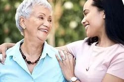 3 kiểu gia đình dễ khiến con lớn lên xa cách cha mẹ: Điều đáng sợ không nằm ở sự nghiêm khắc hay nuông chiều