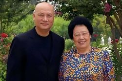 Cuộc sống của 'Đường Tăng' Trì Trọng Thuỵ sau khi vợ tỷ phú qua đời