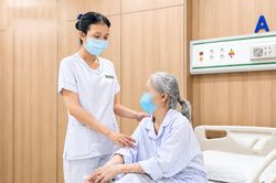 Tiêm insulin 6 tháng chỉ một chỗ, người phụ nữ hôn mê, co giật vì hạ đường huyết