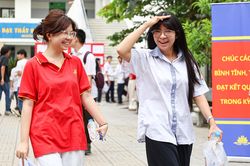 Sư phạm Toán vươn lên dẫn đầu điểm chuẩn nhiều trường đại học
