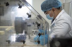 Lương của tổng công trình sư thực hiện nhiệm vụ công nghệ chiến lược có thể lên đến 300 triệu đồng/tháng