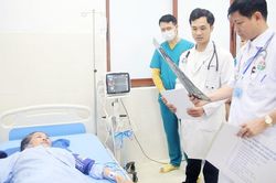 Chuẩn bị Kỳ họp thứ 2, Quốc hội khóa XVI: Gấp rút hoàn thiện 2 dự án luật ngành Y tế