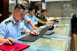 Chủ tịch Hà Nội yêu cầu kiểm tra chuyên đề ít nhất 2 cơ sở sản xuất, kinh doanh vàng bạc trước 15-11