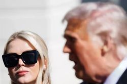 Thư ký báo chí Nhà Trắng trẻ nhất lịch sử sắp rời chính quyền của Tổng thống Trump