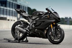 Siêu môtô Yamaha R6 Race chính thức dừng sản xuất