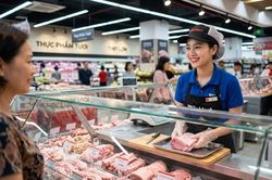 Giá heo hơi hôm nay 13.8.2026: Mức cao nhất còn 59.000 đồng/kg