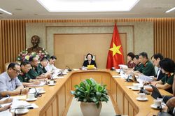 Phó Thủ tướng yêu cầu các cơ quan báo chí duy trì khí thế Chiến dịch 500 ngày đêm