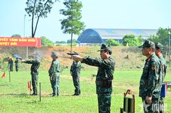 Đại tướng Nguyễn Tân Cương kiểm tra, động viên lực lượng tham gia Hội thao cơ quan chiến lược