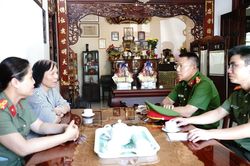 Lãnh đạo Công an thành phố Đà Nẵng thăm, tri ân các đồng chí nguyên lãnh đạo qua các thời kỳ
