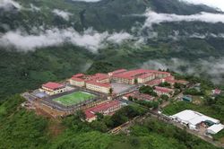 Sẵn sàng vận hành trường nội trú vùng biên