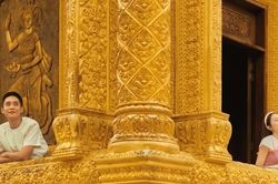 Phương Mỹ Chi trở lại với tình yêu và văn hóa Khmer