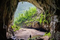 Đưa Phong Nha - Kẻ Bàng trở thành khu du lịch trọng điểm của Việt Nam