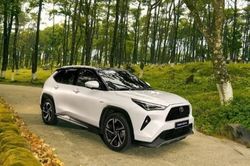 Top 10 xe ô tô động cơ đốt trong bán chạy nhất tháng 7/2026: Toyota Yaris Cross bức tốc mạnh mẽ