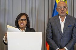 Venezuela kết thúc vòng đàm phán đầu tiên giữa chính phủ chuyển tiếp và phe đối lập