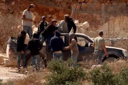 Mỹ không hài lòng việc người định cư Israel bao vây người Palestine, lên án gay gắt