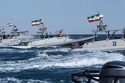 Mỹ tấn công tàu hàng: Phép thử mới với Iran tại eo biển Hormuz