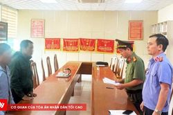 Vác dao hỗn chiến từ mâu thuẫn xây lăng mộ