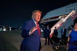 Truyền thông Mỹ tiết lộ 5 nơi trú ẩn của ông Trump để tránh bị ám sát