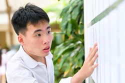 Điểm chuẩn ngành Báo chí năm 2026 giảm mạnh, có chuyên ngành tụt 6 điểm