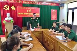 VKSQS Quân khu 2 công bố và trao quyết định công tác cán bộ