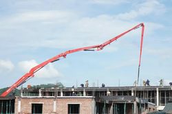 Bứt phá tiến độ, hiện thực hóa giấc mơ trường mới kiên cố nơi biên cương