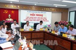 L&atilde;nh đạo tỉnh Vĩnh Long đối thoại với c&aacute;c tổ chức kinh tế tập thể