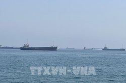 Iran phản ứng sau tuyên bố của Mỹ về eo biển Hormuz