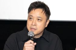 Victor Vũ 'gặp khó'