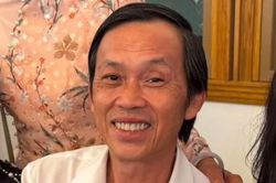 Hoài Linh hạnh phúc sau khi rời Mỹ