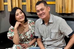 NSƯT Hữu Châu phản ứng khi Hồng Đào trở về Mỹ