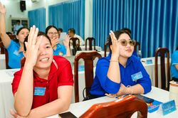 TPHCM triển khai thí điểm Chương trình phổ cập kỹ năng số cho cán bộ cơ sở