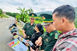 Những “dòng dữ liệu” giữ bình yên nơi biên giới